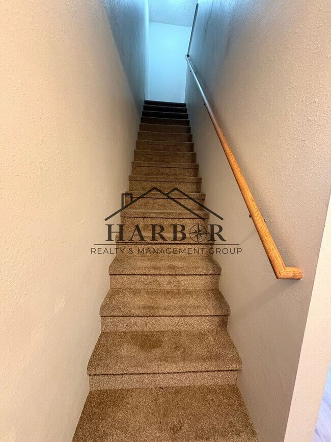 Foto del edificio - 146 S Broadway Ave