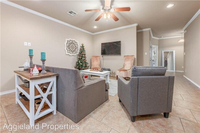 Foto del edificio - 4 br, 4 bath House - 3617 Haverford