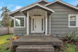 Building Photo - 1755 NE 89th St