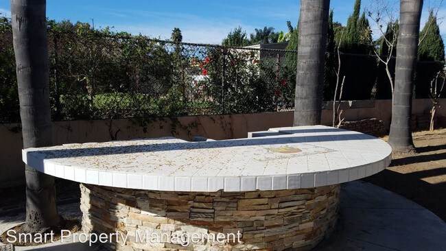 Building Photo - 3764 La Colusa Dr