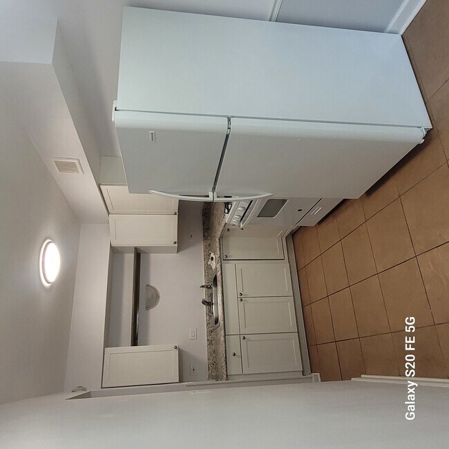 Foto del edificio - 7309 Winthrop Way