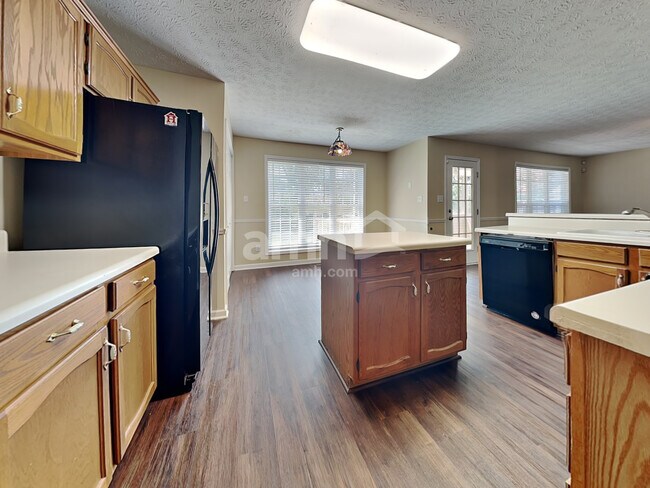 Foto del edificio - 7633 Callow Cove Ln