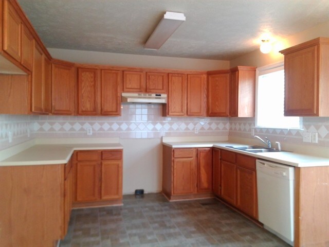 Foto del edificio - 212 Wildgrove Court