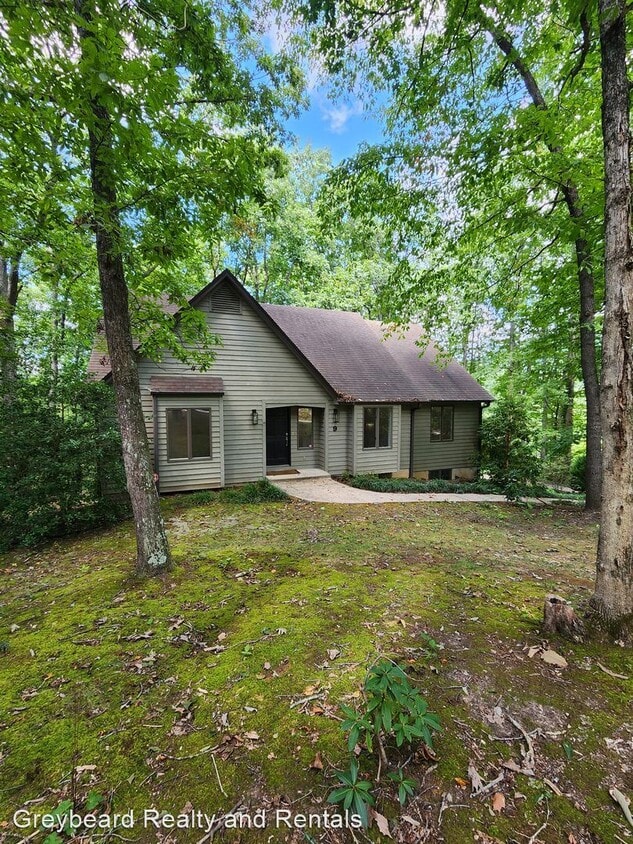 Primary Photo - 4 br, 4.5 bath House - 9 Sunny Ridge Dr