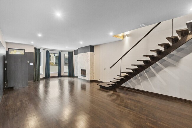 Foto del edificio - 44 E Cedar St