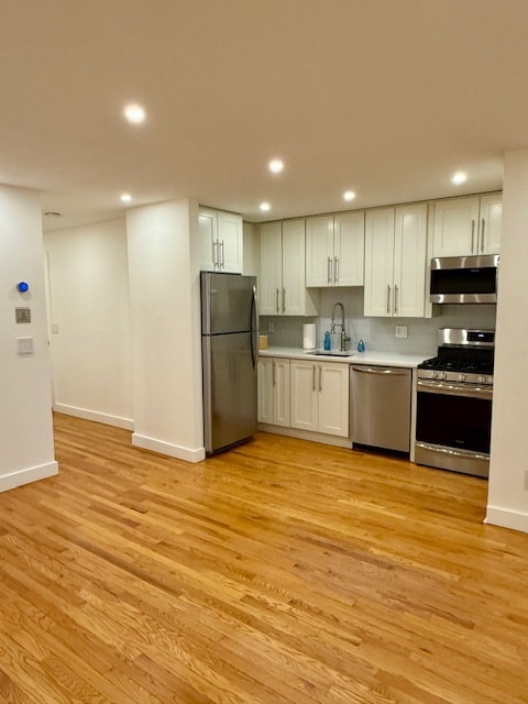 Kitchenette - 700 Schuyler Ave