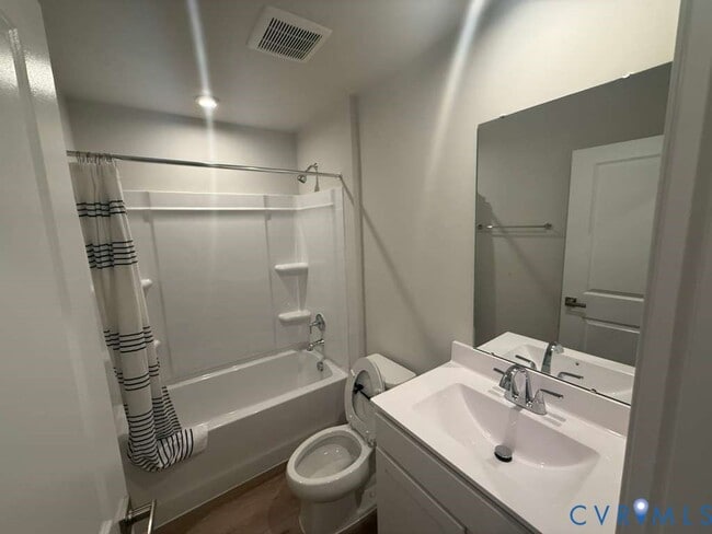 Building Photo - 509 portal Cir