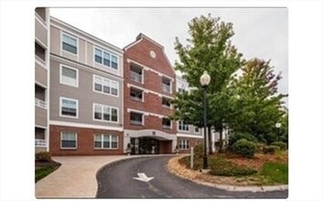 Building Photo - 318 Rindge Ave