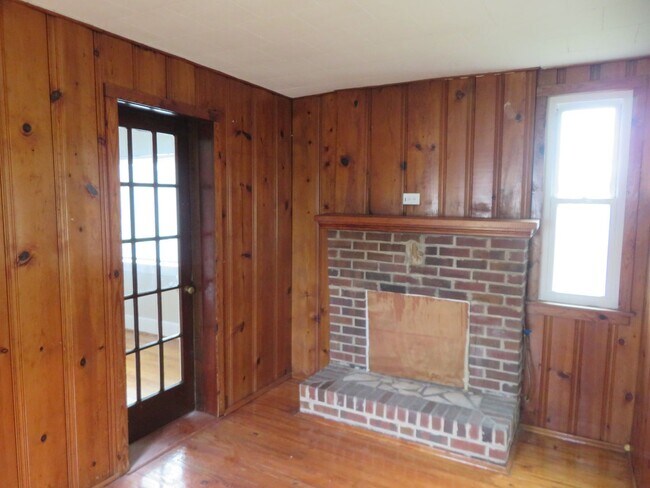 Foto del edificio - Colonial Heights Virginia