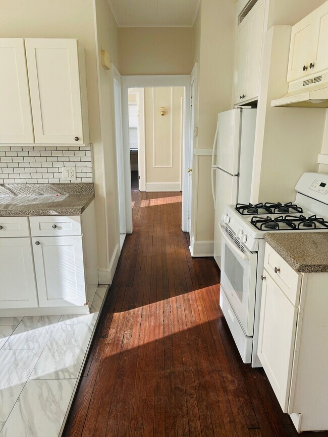 Foto del edificio - 532 Valley Rd