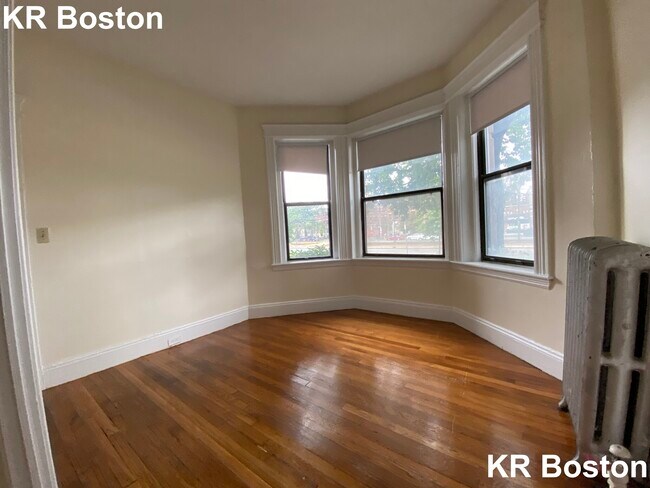 Foto del edificio - 1157 Commonwealth Ave