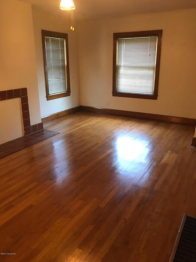 Foto del edificio - 2352 Payne St