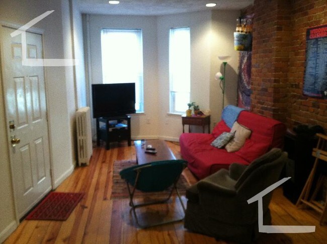 Foto del edificio - 216 Hemenway St