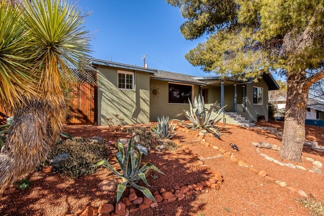 Building Photo - Stunning Turn of the 20th Century Home in ...