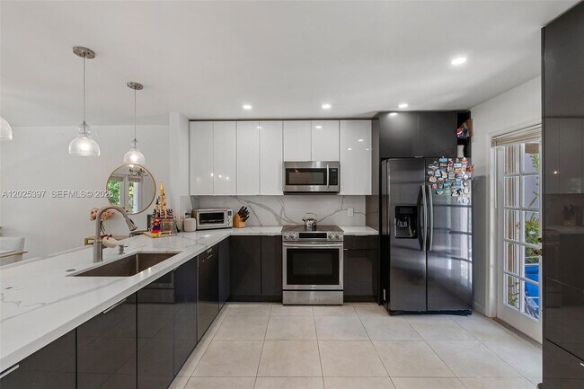 Foto del edificio - 7140 SW 55th Ter W