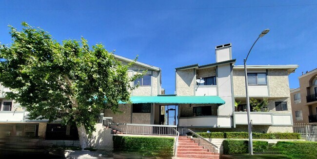Foto del edificio - 22865 Del Valle St