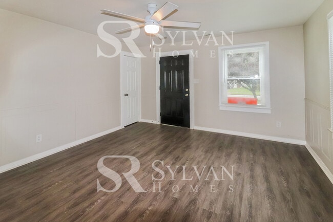 Foto del edificio - Your dream home is waiting for you. Hurry and Lease today!