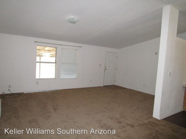 Building Photo - 16513 S Kolb Rd