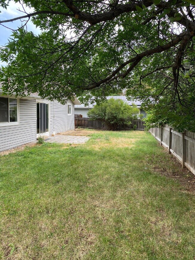 Foto del edificio - 4547 Beachcomber Ct