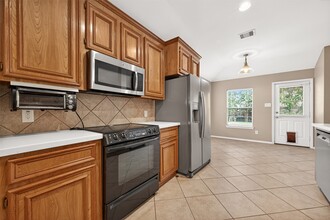 Building Photo - 16715 Red Falls Cir
