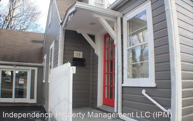 Building Photo - 3 br, 1 bath House - 25 Orchard Ave.