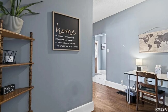 Building Photo - 1039 Osburn Ave