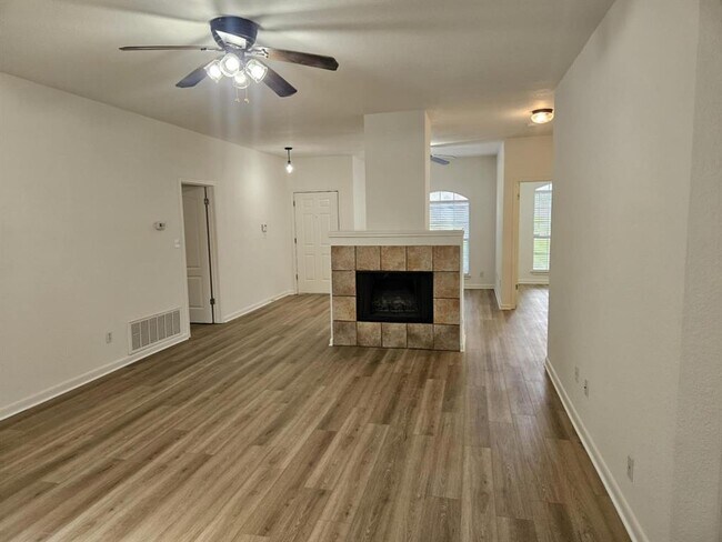 Foto del edificio - 2002 Caspian Cove