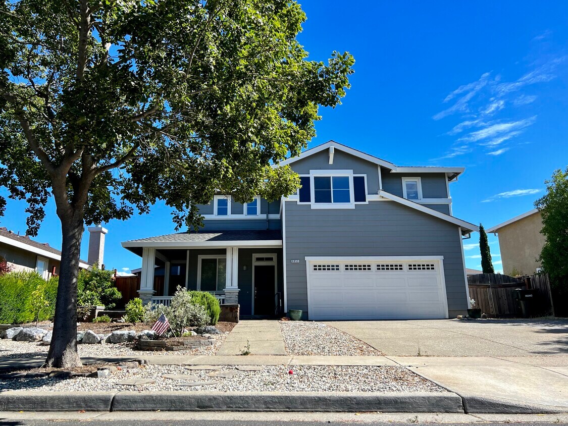Foto principal - 6953 Bear Creek Dr