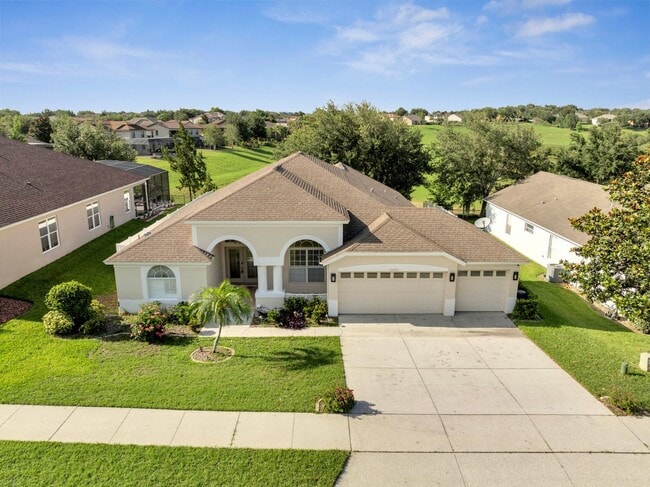 Building Photo - Stunning 4/3 with Fence Enclosed Yard in t...