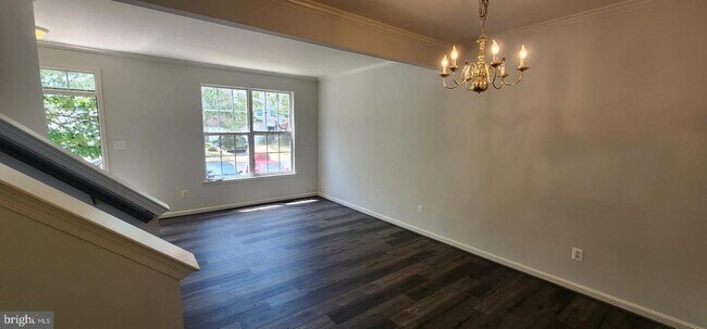 Foto del edificio - 45512 Lakemont Square