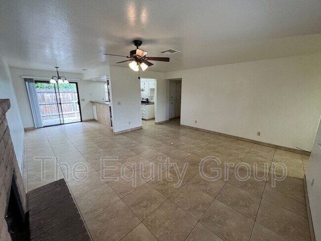 Foto del edificio - 2026 E Vassar Ave