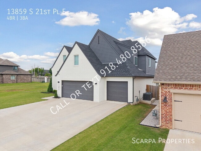 Building Photo - 13859 S 21st Pl E