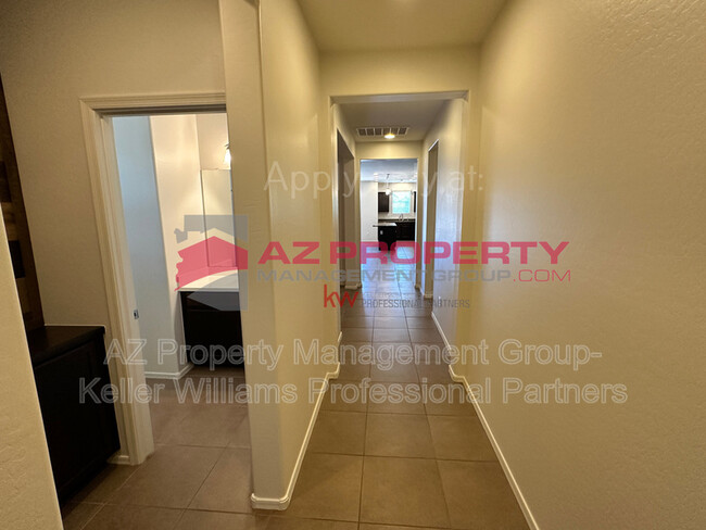 Building Photo - 26415 N 120th Dr