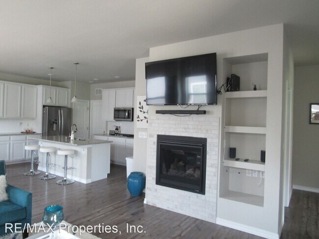 Building Photo - 2 br, 2 bath House - 122 WILD GRASS