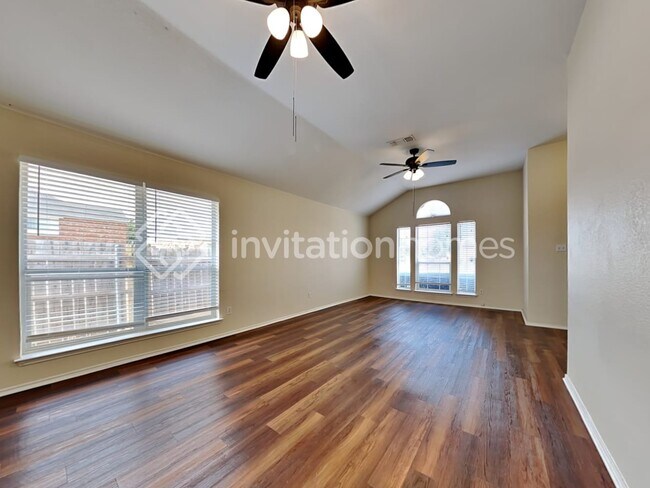 Building Photo - 300 Flushing Quail Dr