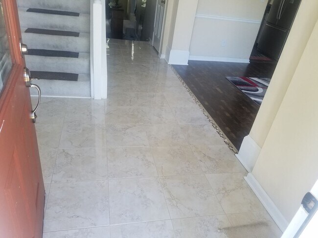 Foto del edificio - 4 Bedroom Single Family Home in Hampton