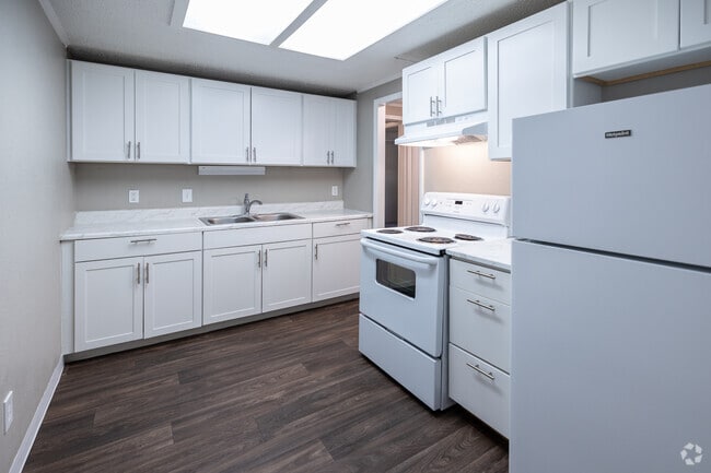 2 habitaciones, 1 baño, 864 pies cuadrados, cocina - Heron Pointe