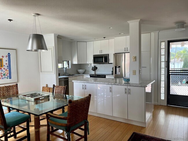 Building Photo - 8263 Camino Del Oro