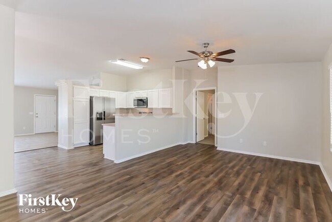 Building Photo - 4099 S Apache Well Dr