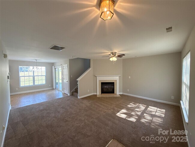 Building Photo - 14446 O'Casey Ln