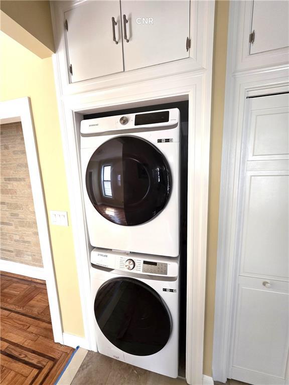 Building Photo - 316 E 94th St