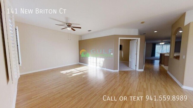 Foto del edificio - 141 New Briton Ct