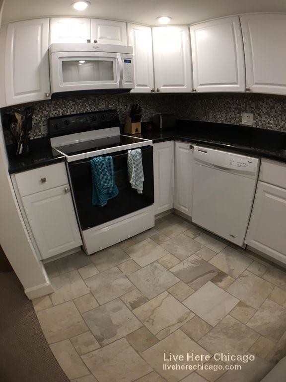 Foto principal - 1635 N North Park Avenue