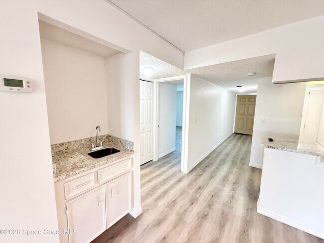 Foto del edificio - 840 N Atlantic Ave