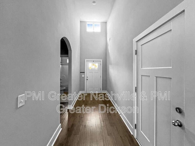 Building Photo - 202 Wyburn Pl