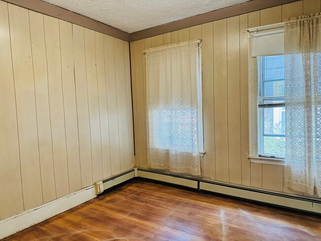 Building Photo - 38 Jefferson St