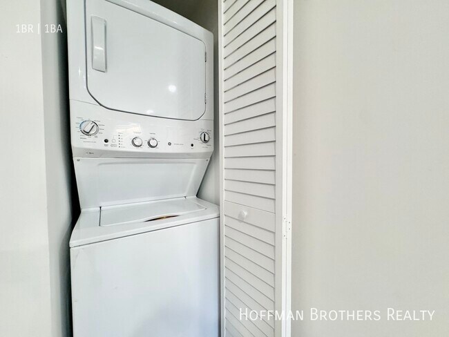 Foto del edificio - 6129-6124 Monterey Rd