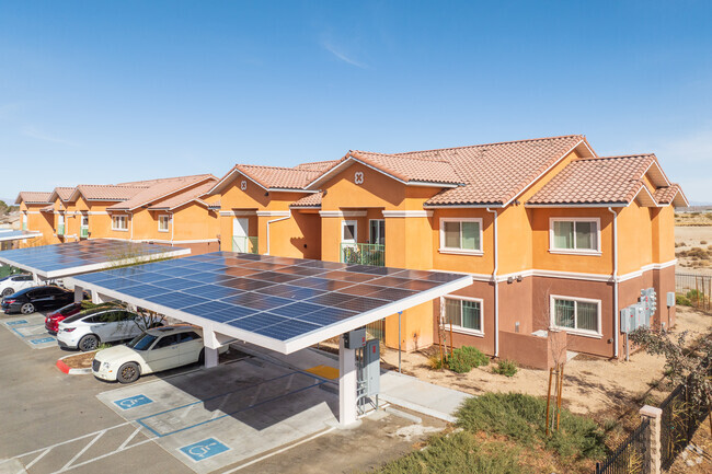 Building Photo - Mojave View