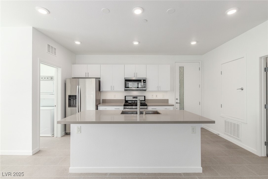 Foto principal - 11257 Rainbow Peak Ave