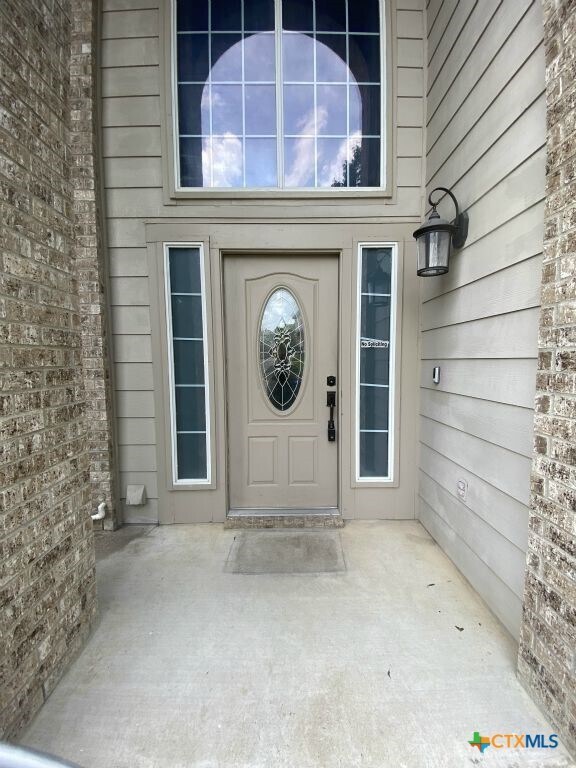 Foto del edificio - 413 Cattail Cir